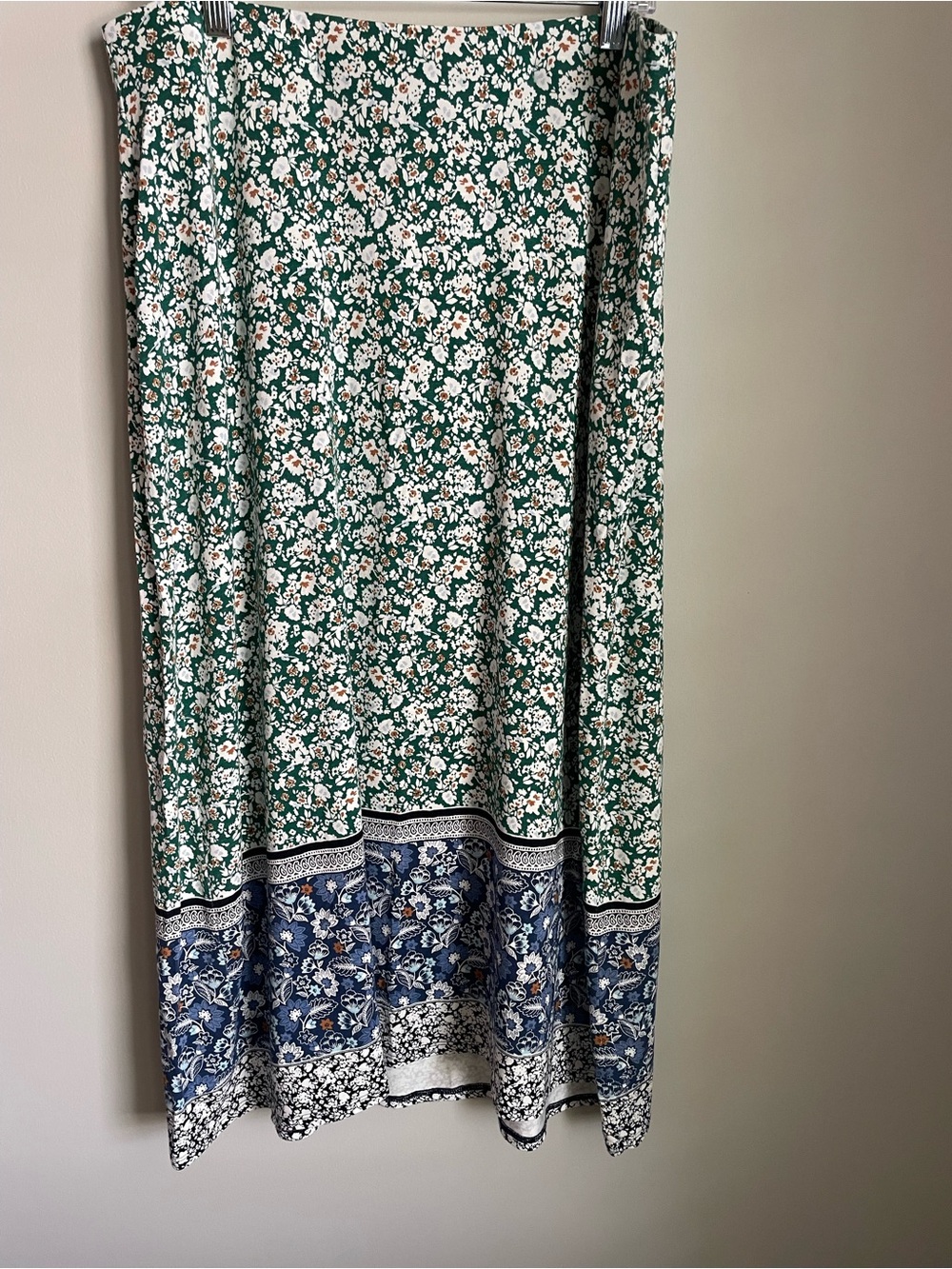 J. Jill Green Floral Midi Skirt with Blue Hem Border